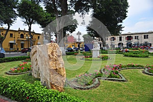 barranco lima-garden and flower square background arquitecture and building photo