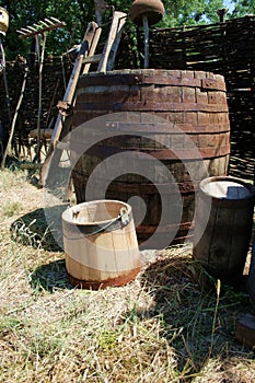 Barrel and cask
