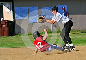 Baseball race against the ball