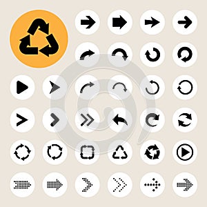 Basic arrow sign icons set
