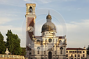Basilica di Monte Berico in Vicenza photo
