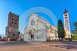 Basilica di San Zeno Maggiore in Verona photo