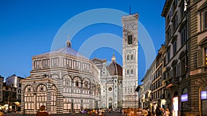 Basilica di Santa Maria del Fiore and Baptistery San Giovanni in Florence day to night timelapse