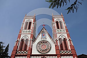 Basilica of the Sacred Heart of Jesus - Indian Church - Pondicherry religious pilgrim trip