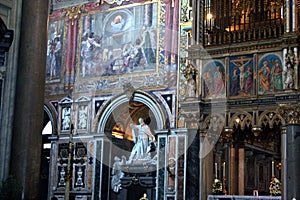 The Basilica of San Giovanni in Laterano Italian: Basilica di San Giovanni in Laterano is the cathedral of Rome and the ecclesia-I