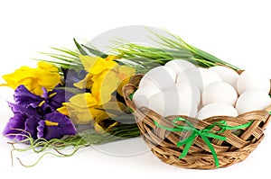 Basket with Easter eggs