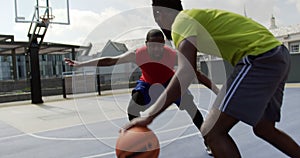 Basketball players playing basketball 4k