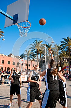 Basketball rebound