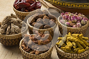 Baskets with North African dried herbs