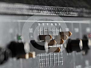 Bass guitar amplifier