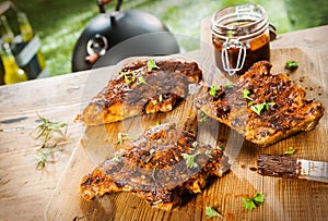 Basting and seasoning ribs for the BBQ