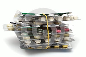 Batch of pills packages