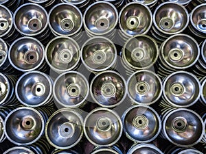 Batch of thick alluminium stamped half-spherical parts