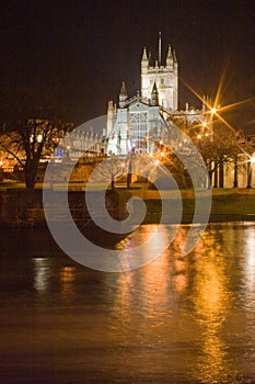 Bath Abbey at night