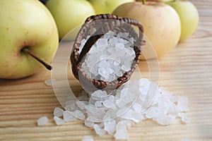 Bath salt . Aroma of the nature . Green Spa - minerals for aromatherapy . aroma summer . Vegetarianism . salt in a basket on a