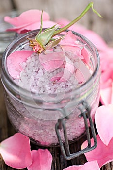 Bath salt and rose leaves