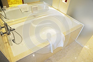 Bathtub