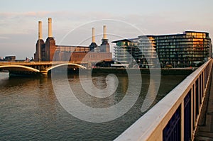 Battersea power station at dusk