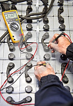 Battery check with multimeter
