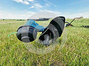 Battery powered electric grass trimmer