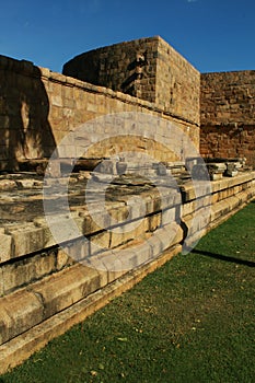 Battlement and ruins of the ancient Brihadisvara Temple wall in Gangaikonda Cholapuram, india.