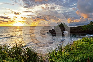 Batu Bolong temple Tanah Lot Bali Indonesia