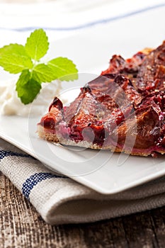 Bavarian plum cake