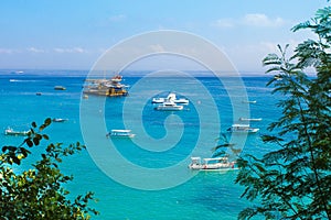 Bay in Nusa Lembongan photo