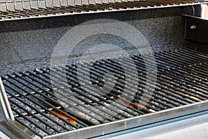 Bbq grill heating upp gas