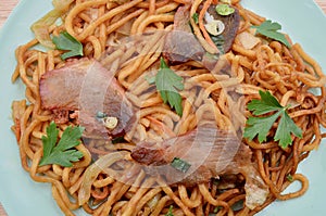 BBQ pork with hokkien noodles