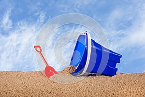 Beach bucket