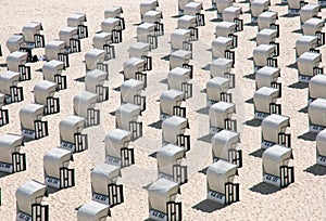 Strand stühle auf der baltisch das Meer deutschland 