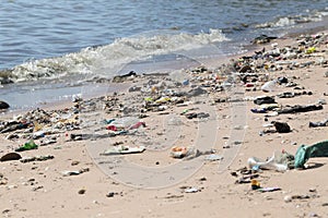 The beach have a garbage and effluents.