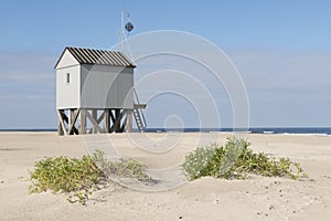 Beach hut