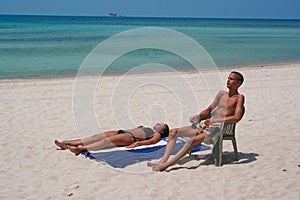 Spiaggia prendere il sole 