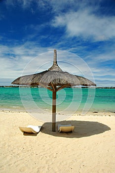 Beach sunshade photo