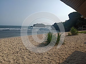 Beach view sunny day - whitesand bluesea