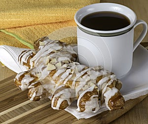 Bear claw pastry