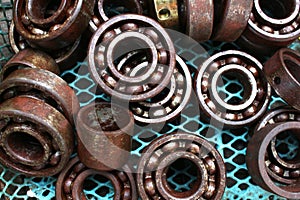 Bearing rust