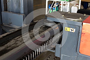 The bearing sliding roller in forklifts.