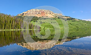 Beartooth Butte mountain and Bear Lake in Yellowstone Park, USA