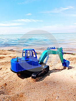 Beatiful beach and beatiful car