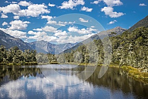 Beautful lake with mountings in the background, new zealand