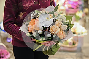 Beautiful bouquet of yellow and white flowers