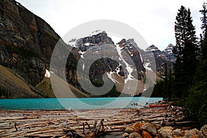 Beautiful canadian landscape: Travelling the Icefields Parkway - Lake Louise