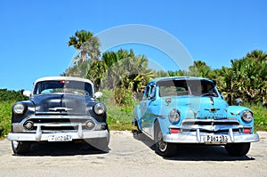 Beautiful cars of Cuba, at the beach