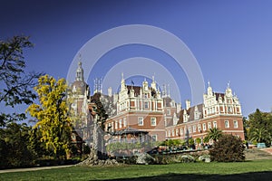 A beautiful castle and gardens - FÃ¼rst PÃ¼ckler Park in Bad Muskau