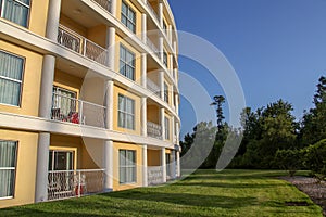 A beautiful cream-and-white rounded building