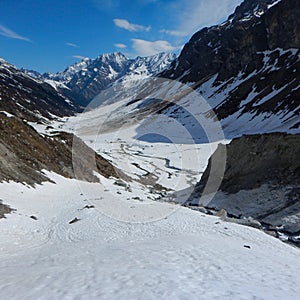 Beautiful early spring skitouring in otztal alps