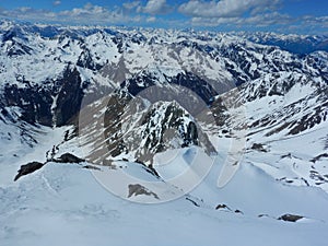 Beautiful early spring skitouring in otztal alps